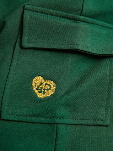 4PRESIDENT Regular Pants 'Abby' in Green