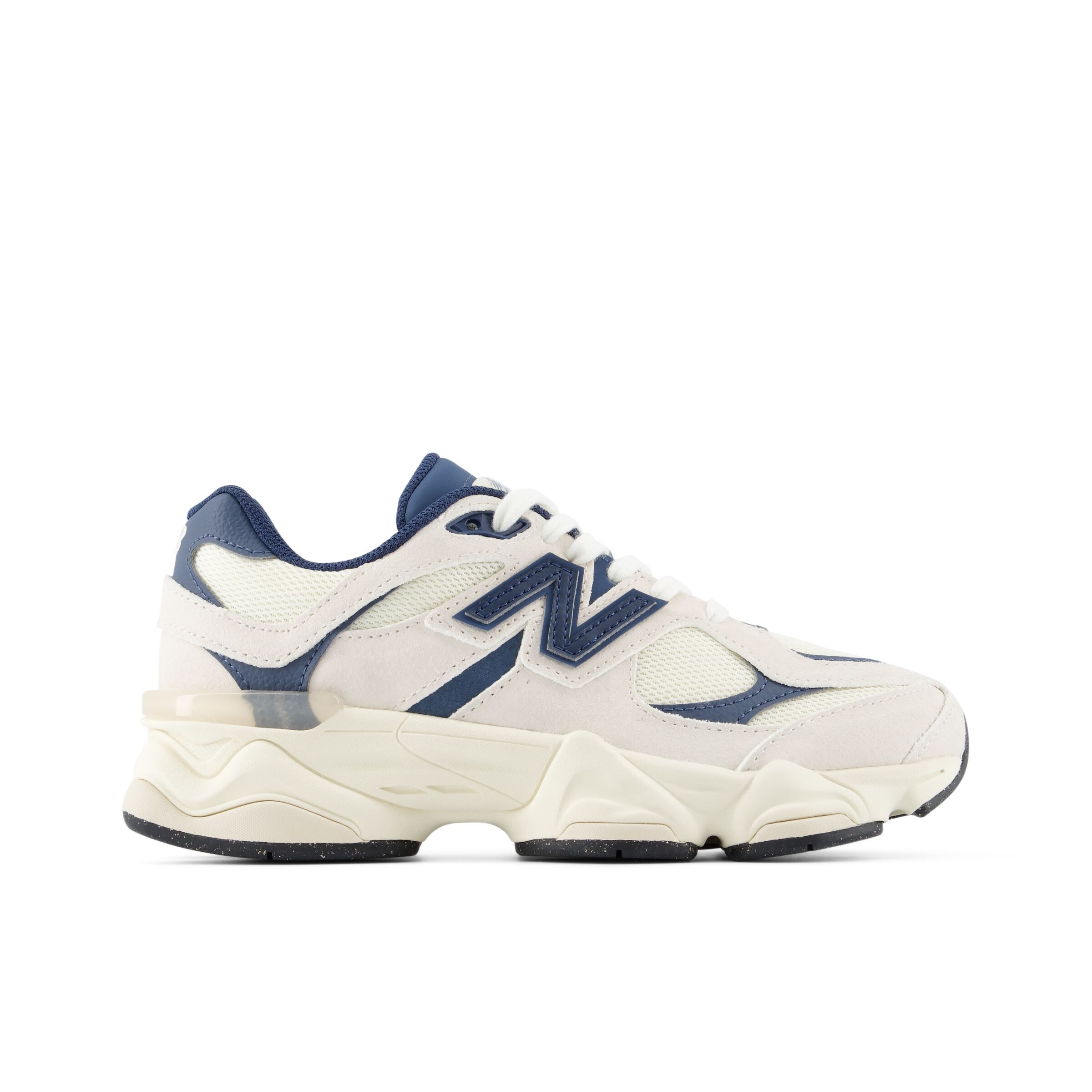 new balance Trainers '9060 Lace' in White