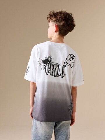 Next - Camiseta en blanco