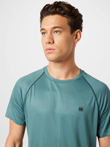 Superdry Performance Shirt in Green