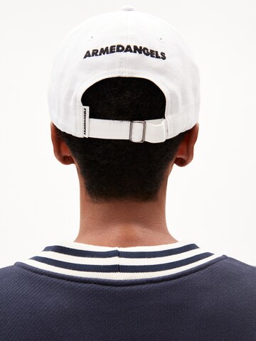 ARMEDANGELS Cap 'YENAAS MAAYBE' in White