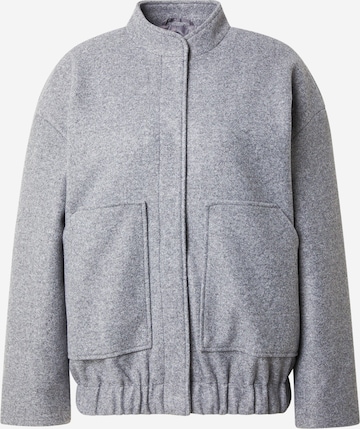 ONLY Between-Season Jacket 'ONLNancy' in Grey: front