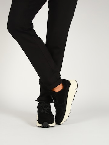 BLACKSTONE - Sapatilhas baixas 'V-Kilian EG595' em preto