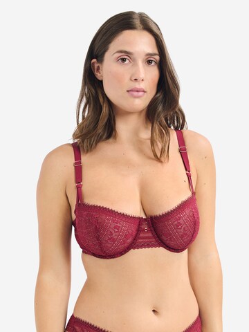 ETAM Balconette Bra 'Gamme' in Red: front