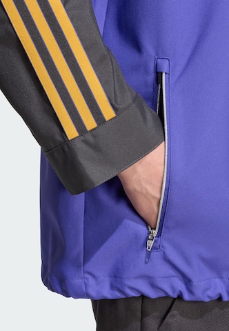 Giacca di mezza stagione 'Manchester United Terrace Icons' di ADIDAS ORIGINALS in nero