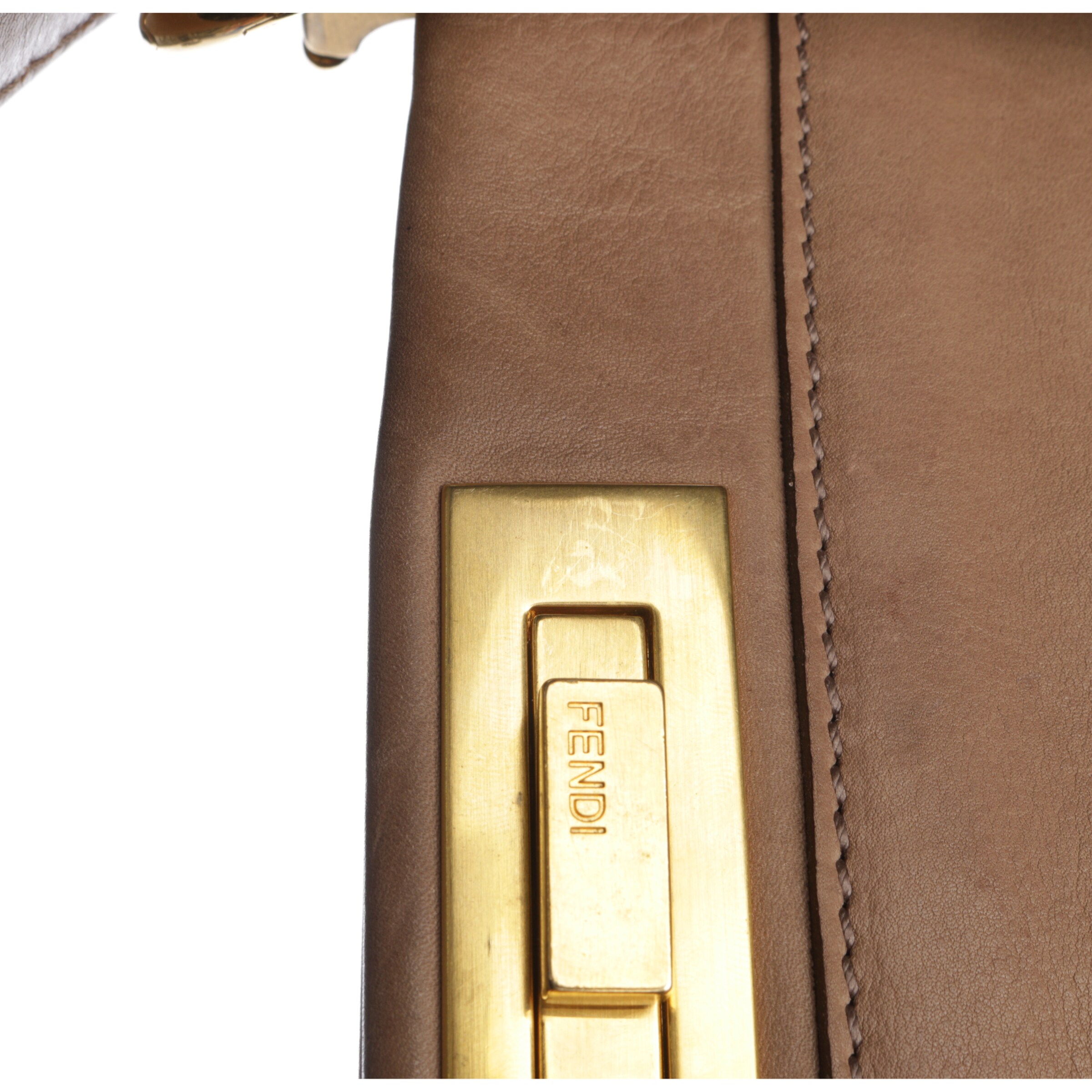 Fendi Schultertasche / Umhängetasche One Size in Braun