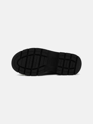 Friboo Boot in Black
