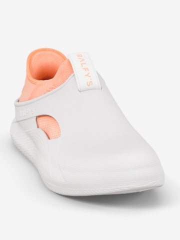 RALFY'S Classic Flats 'N1 Combo' in Orange: front