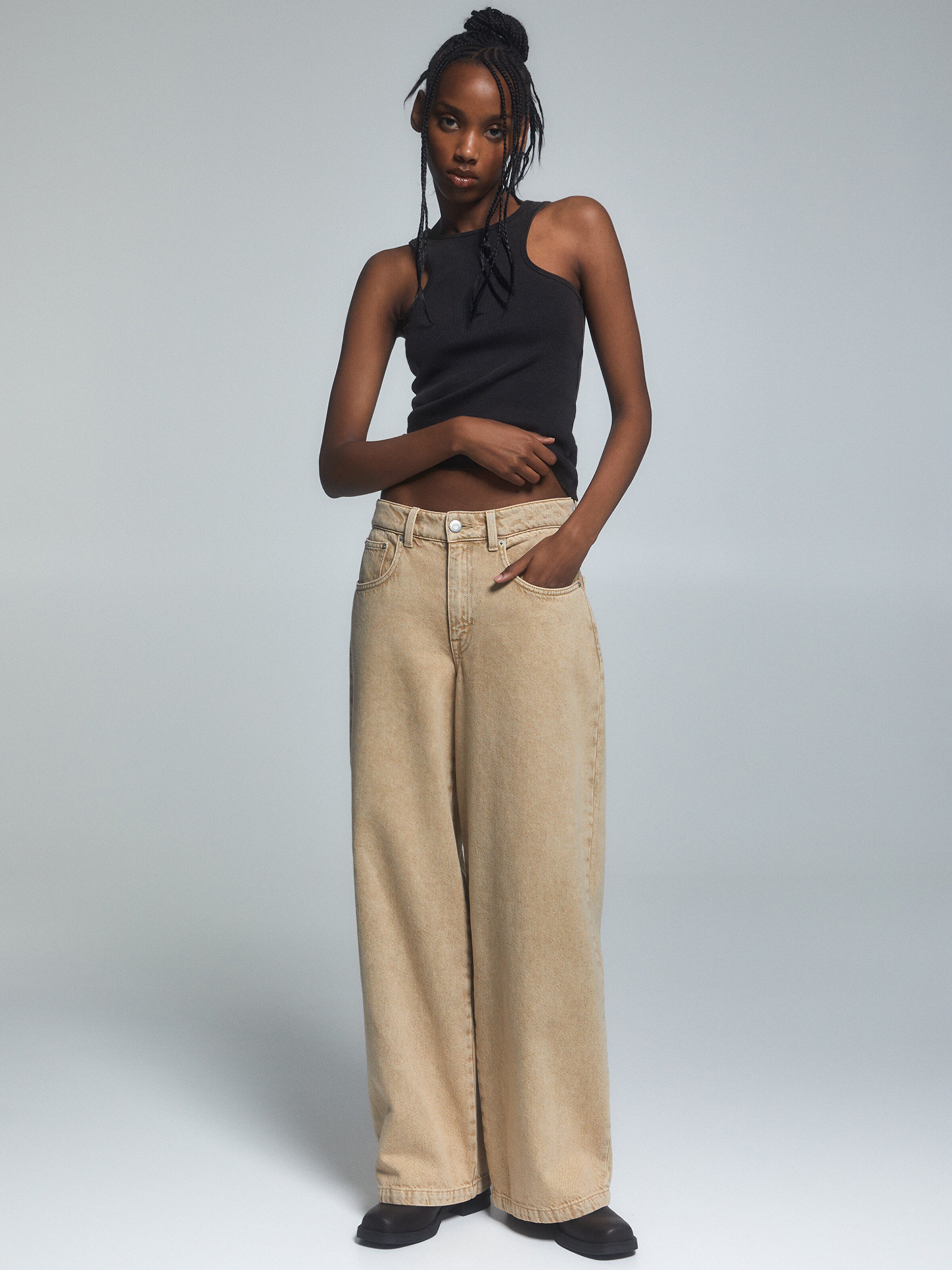 Pull Bear Loose fit Jeans in Camel ABOUT YOU