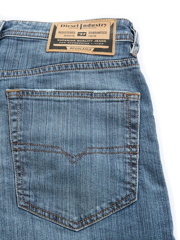 Effilé Jean 'BUSTER-X R097E' DIESEL en bleu