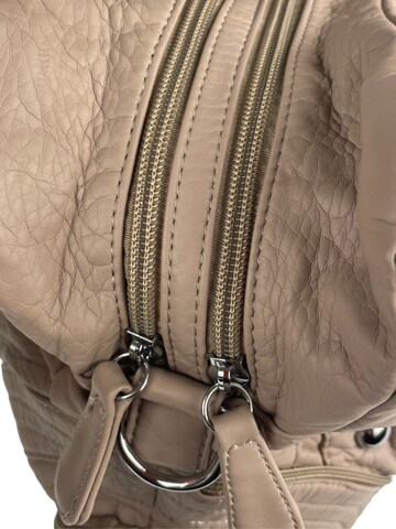 Kumixi Handtasche in Beige