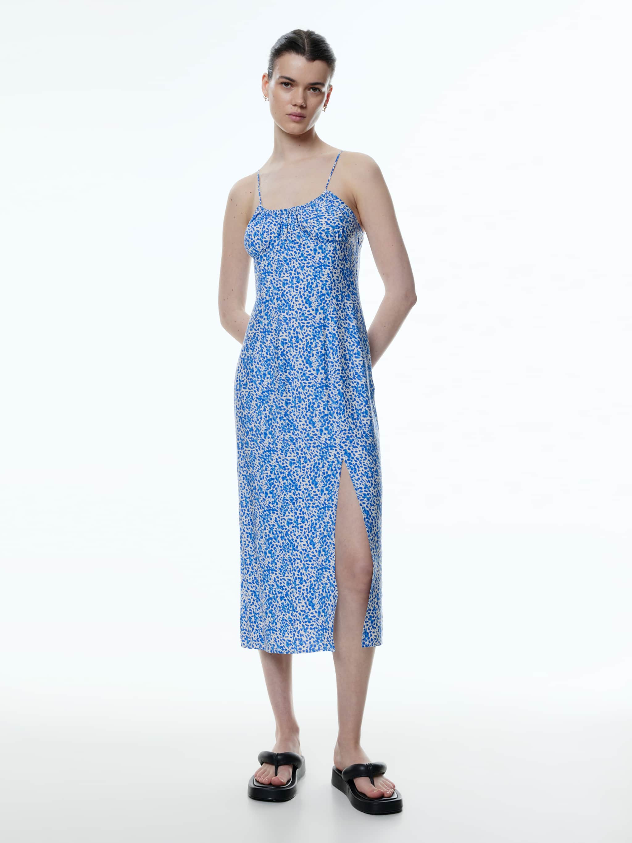 EDITED Produits Robe d’été 'Maleen' bleu