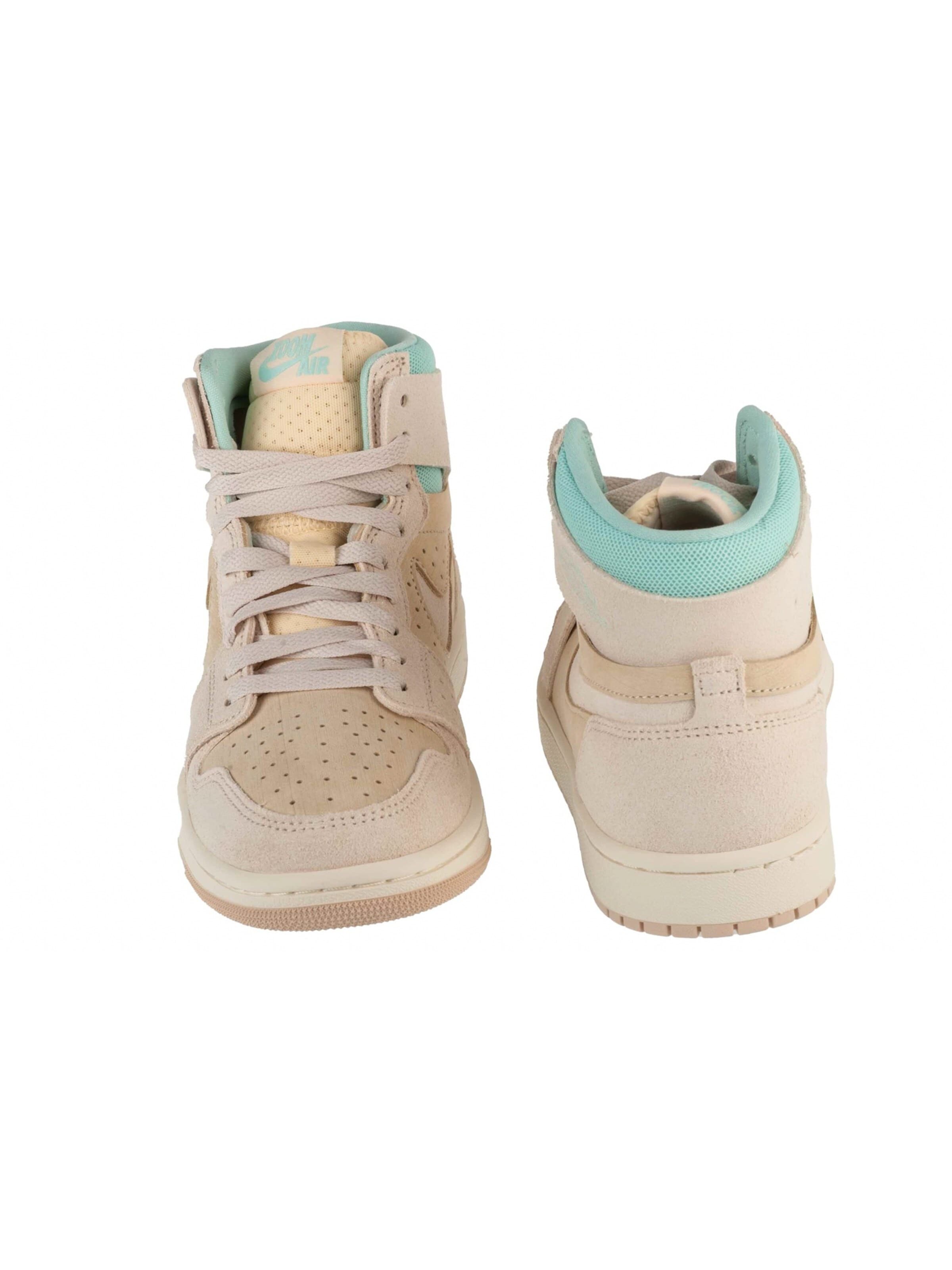 Baskets basses 'Air Jordan 1 W Zoom CMF 2' Jordan en beige