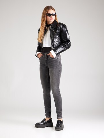 Skinny Jeans di Sublevel in grigio