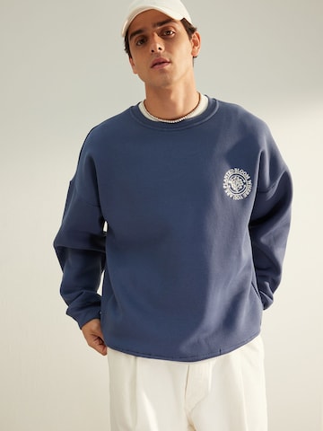 Trendyol - Sudadera en azul: frente