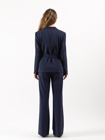 Costume 'Suit' Amarilde en bleu