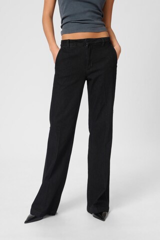 My Essential Wardrobe Loose fit Jeans in Black: front