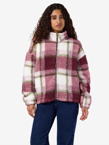 Noisy may Fleece jas 'NMLUCA' in Lila: voorkant