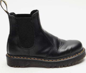 Dr. Martens Dress Boots in 41 in Black: front