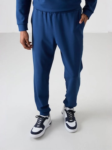 Tommy Life - Fato de desporto em azul