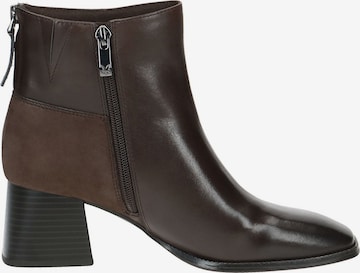 CAPRICE Ankle Boots in Brown