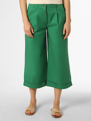 Marie Lund Flared Pleat-Front Pants ' ' in Green: front