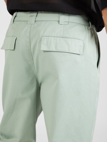 Loosefit Pantaloni di TOPMAN in verde