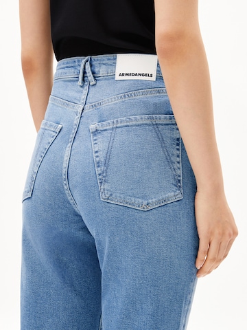 ARMEDANGELS Tapered Jeans 'Mairaa' in Blue: front