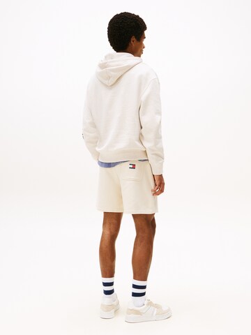 Tommy Jeans Sweatshirt 'NEW CLASSICS' in Beige