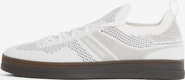 Tommy Jeans Slip on -tennarit 'The Greenwich' värissä valkoinen: etupuoli