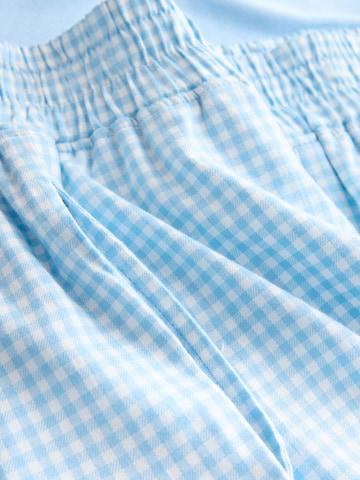 Shorty di self. in blu