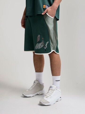 Loosefit Pantalon AND1 en vert