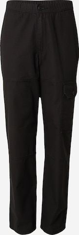 LEVI'S ® tavaline Klapptaskutega teksapüksid 'Patch Pocket Cargo', värv must: eest vaates
