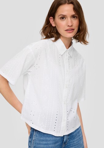 s.Oliver Blouse in White: front