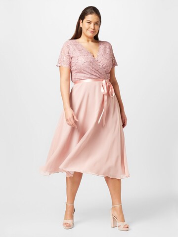 SWING Curve Cocktail Dress in Pink