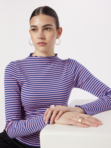 T-shirt Monki en violet