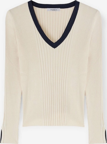 Pullover di MOTIVI in bianco: frontale