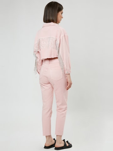 Regular Jean Influencer en rose