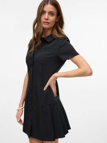 Abito camicia 'VMBINITA' di VERO MODA in nero: frontale