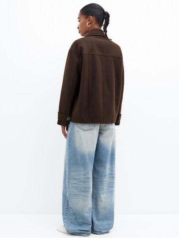 Pull&Bear Mantel in Braun