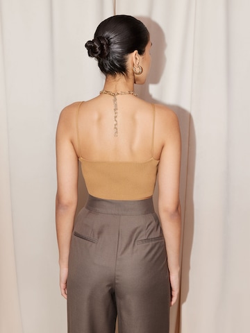 Haut 'Anja' LeGer by Lena Gercke en beige : derrière