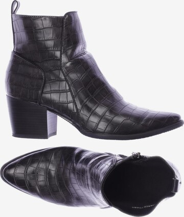 MARCO TOZZI Dress Boots in 40 in Grey: front