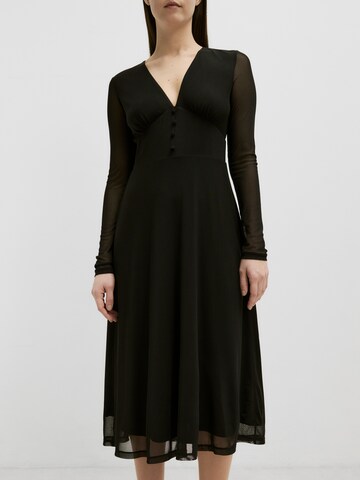 EDITED Dress 'Ylua' in Black: front