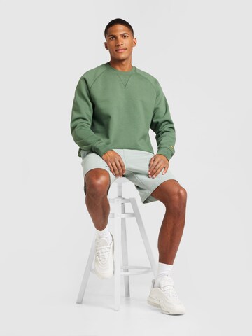 Carhartt WIP Sweatshirt 'Chase' in Green