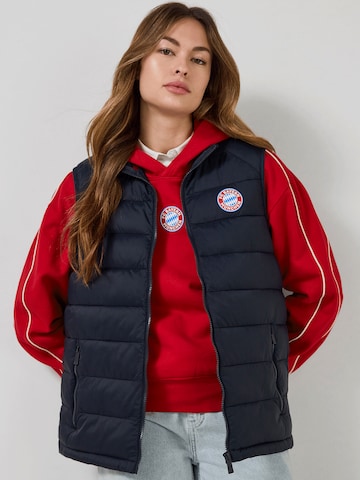 FC BAYERN MÜNCHEN Vest in Blue