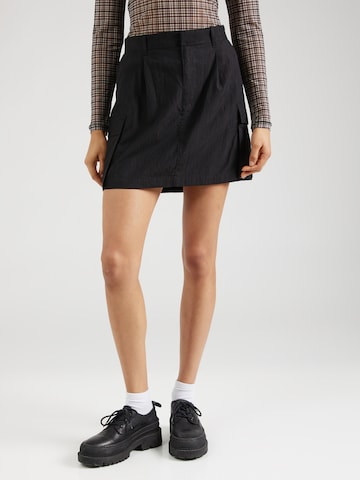 Gonna di GAP in nero: frontale
