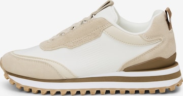 Teniși de la Marc O'Polo pe bej: față