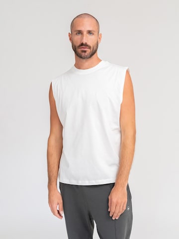 LOTUSCRAFTS Funktionsshirt 'REID'‌‌‌‌‌‌‌‌ in Weiß: Vorderseite