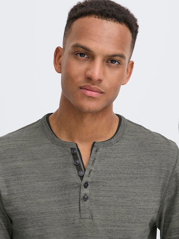 BLEND - Camiseta 'BHKEVO' en gris