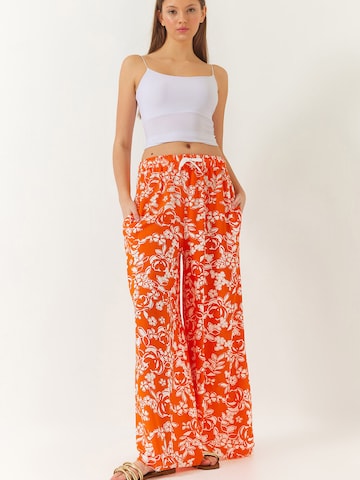 Bianco Lucci Široký strih Nohavice - Oranžová: predná strana